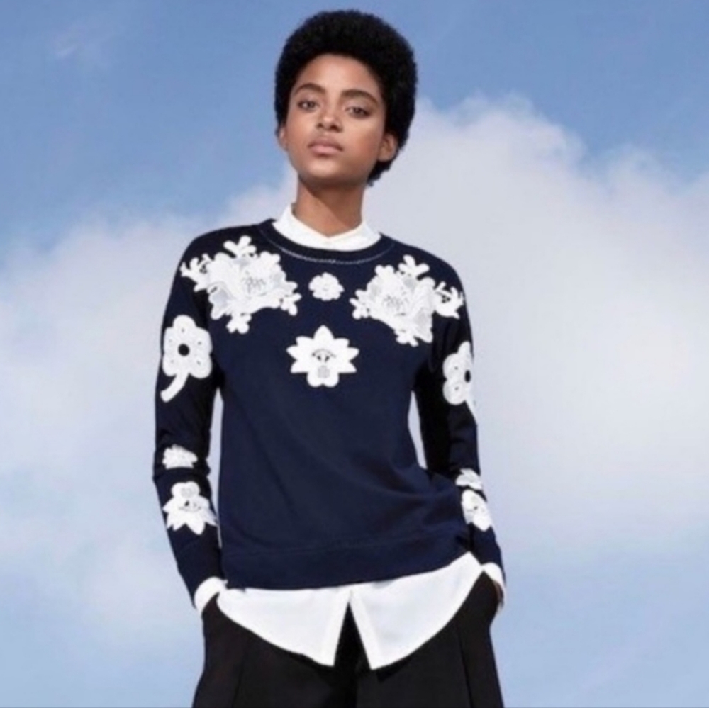 Victoria Beckham  Sweater